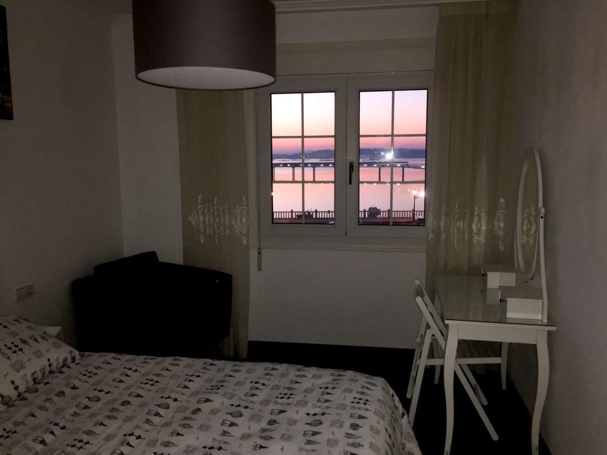 Apartamento Vilanova Apartment Villanueva De Arosa Luaran gambar